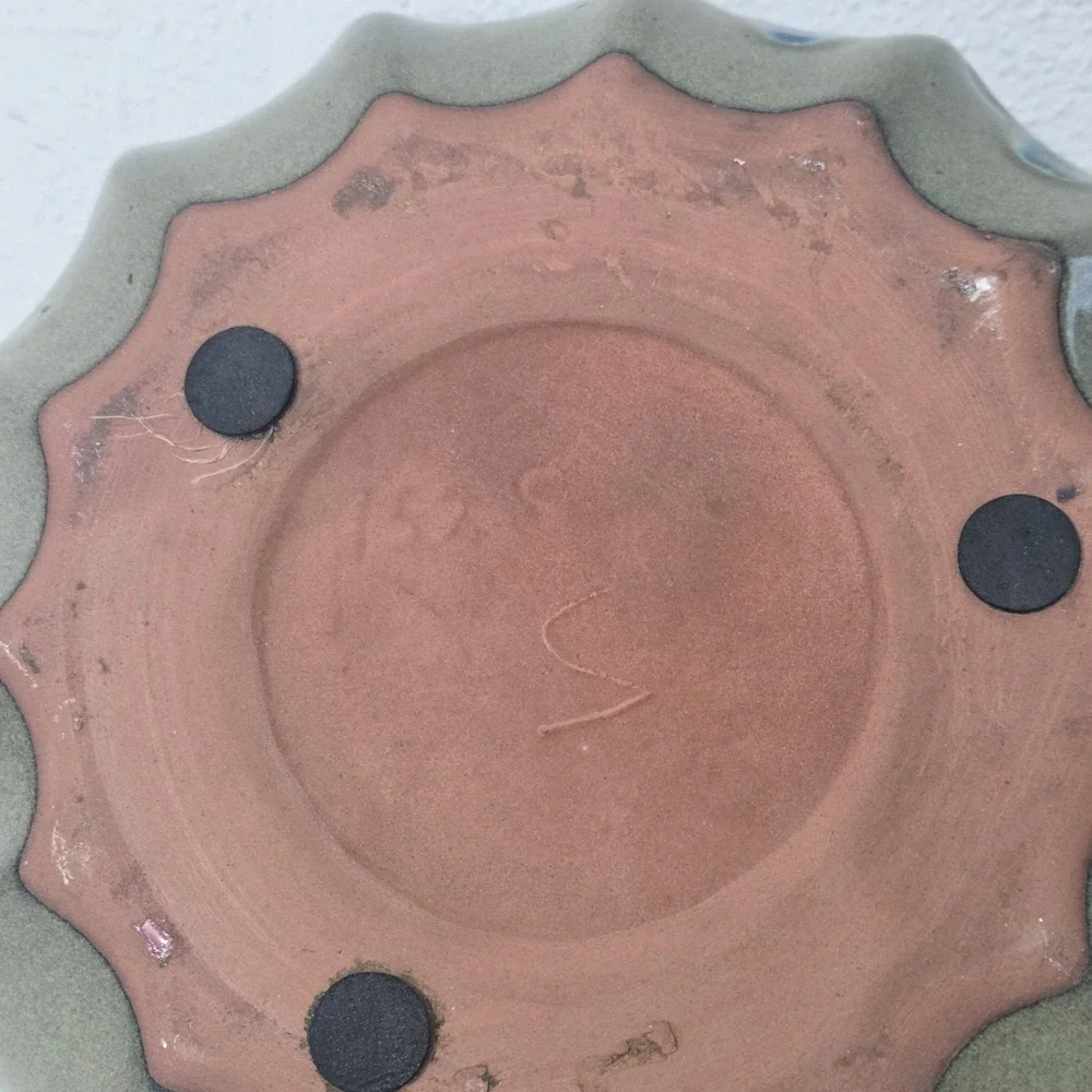 N/A shallow planter